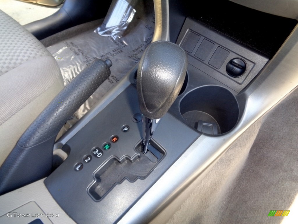 2006 RAV4  - Everglade Metallic / Taupe photo #8