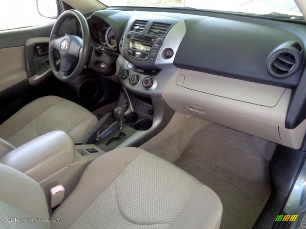 2006 RAV4  - Everglade Metallic / Taupe photo #12