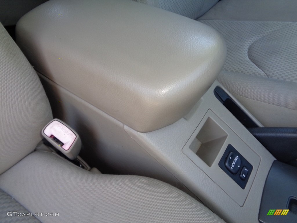 2006 RAV4  - Everglade Metallic / Taupe photo #16
