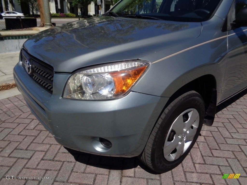 2006 RAV4  - Everglade Metallic / Taupe photo #28