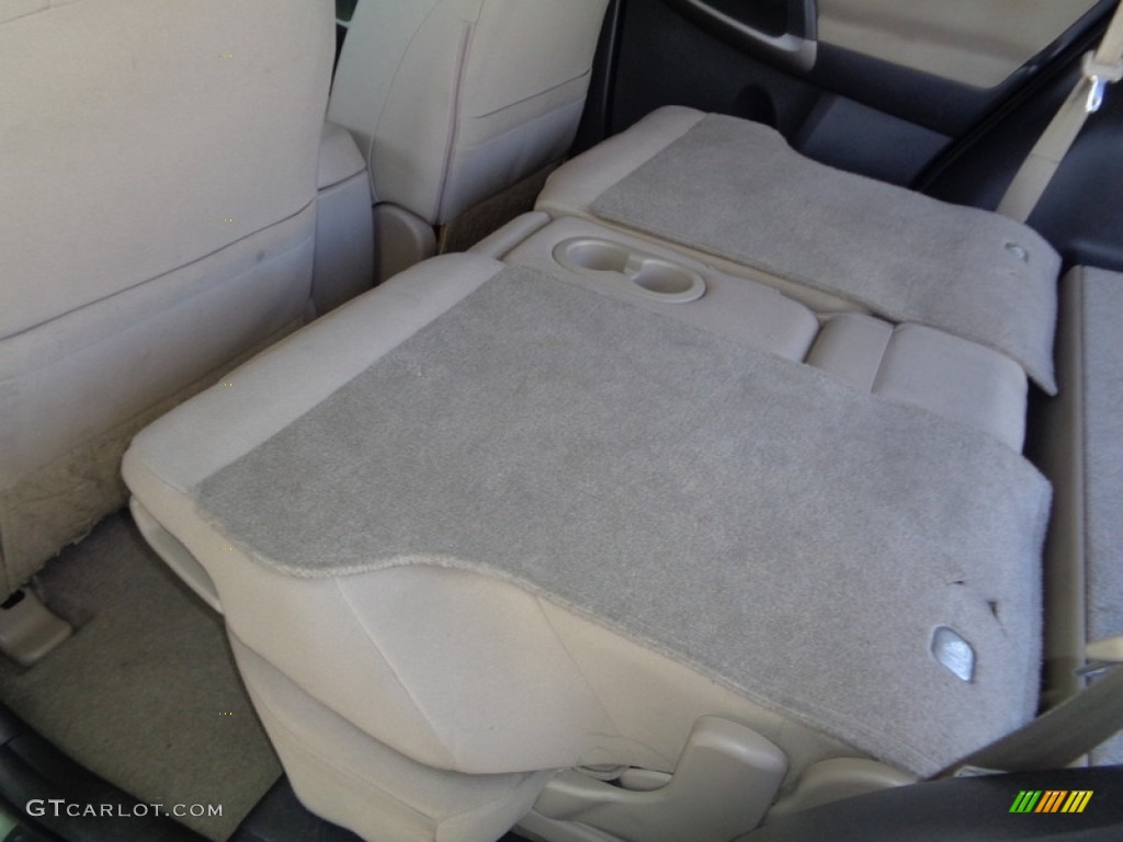2006 RAV4  - Everglade Metallic / Taupe photo #70