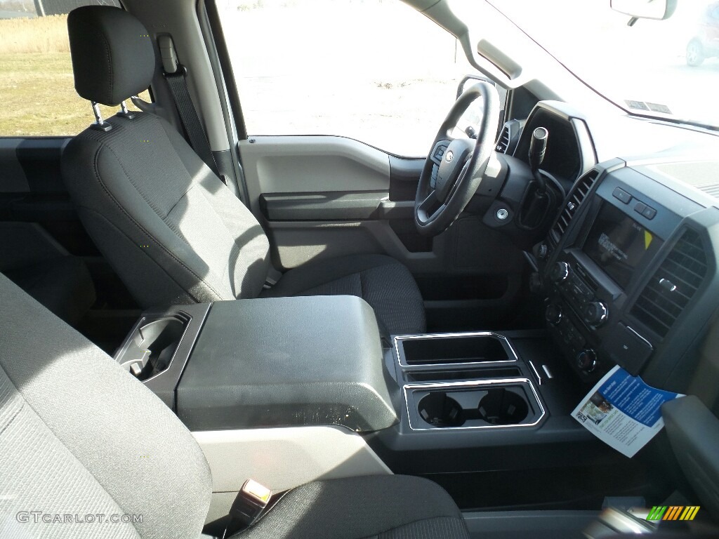 2018 F150 STX SuperCrew 4x4 - Ingot Silver / Earth Gray photo #4