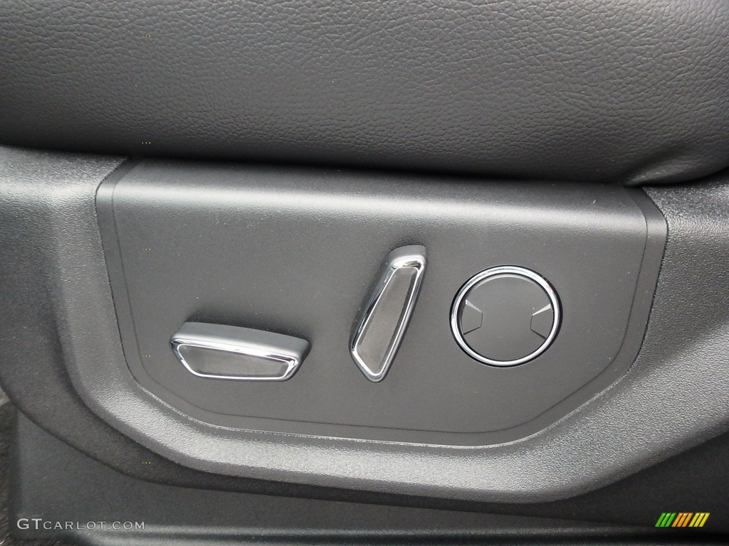 2018 Ford Expedition XLT 4x4 Controls Photo #126103760