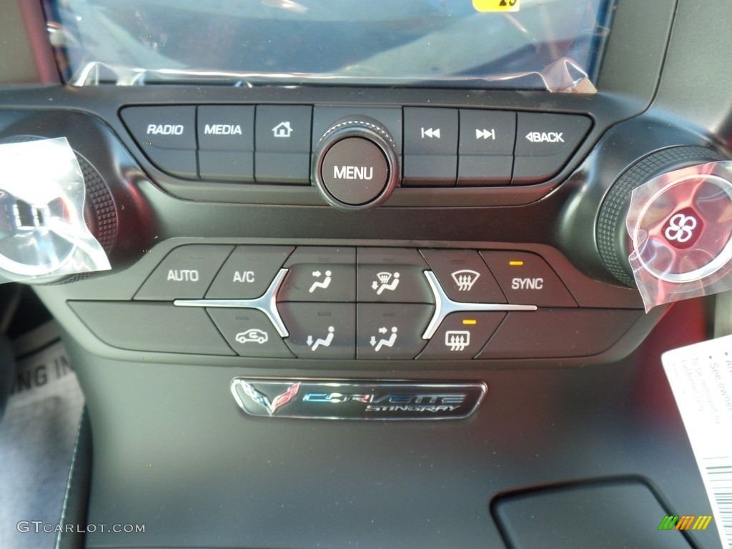 2019 Chevrolet Corvette Stingray Convertible Controls Photo #126105785