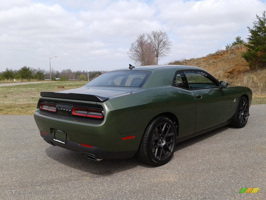 2018 Challenger R/T Scat Pack - F8 Green / Black photo #6