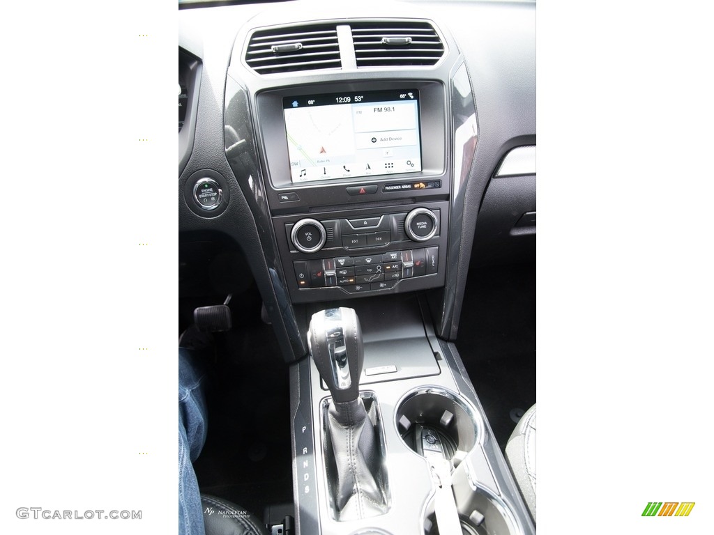 2018 Explorer XLT 4WD - Blue Metallic / Ebony Black photo #16