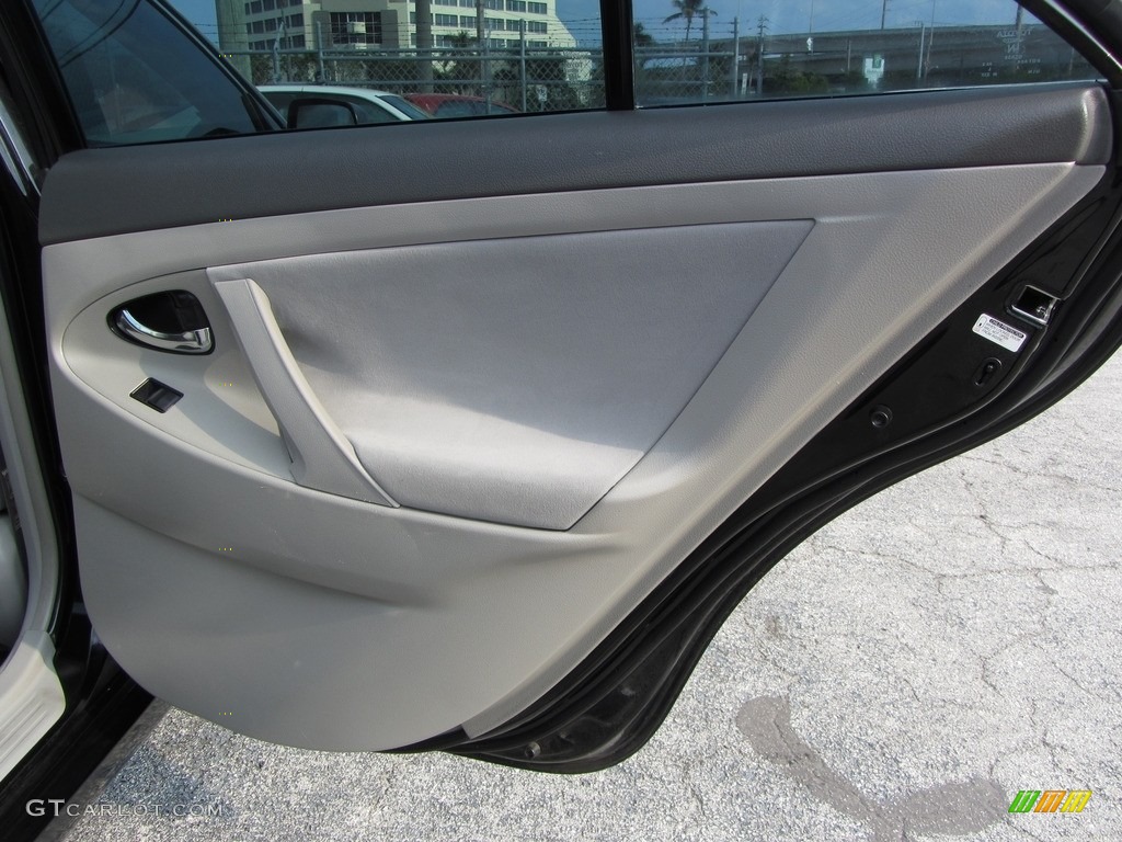 2007 Camry CE - Black / Ash photo #15