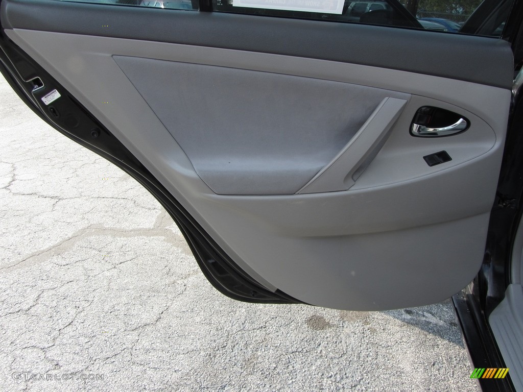 2007 Camry CE - Black / Ash photo #17