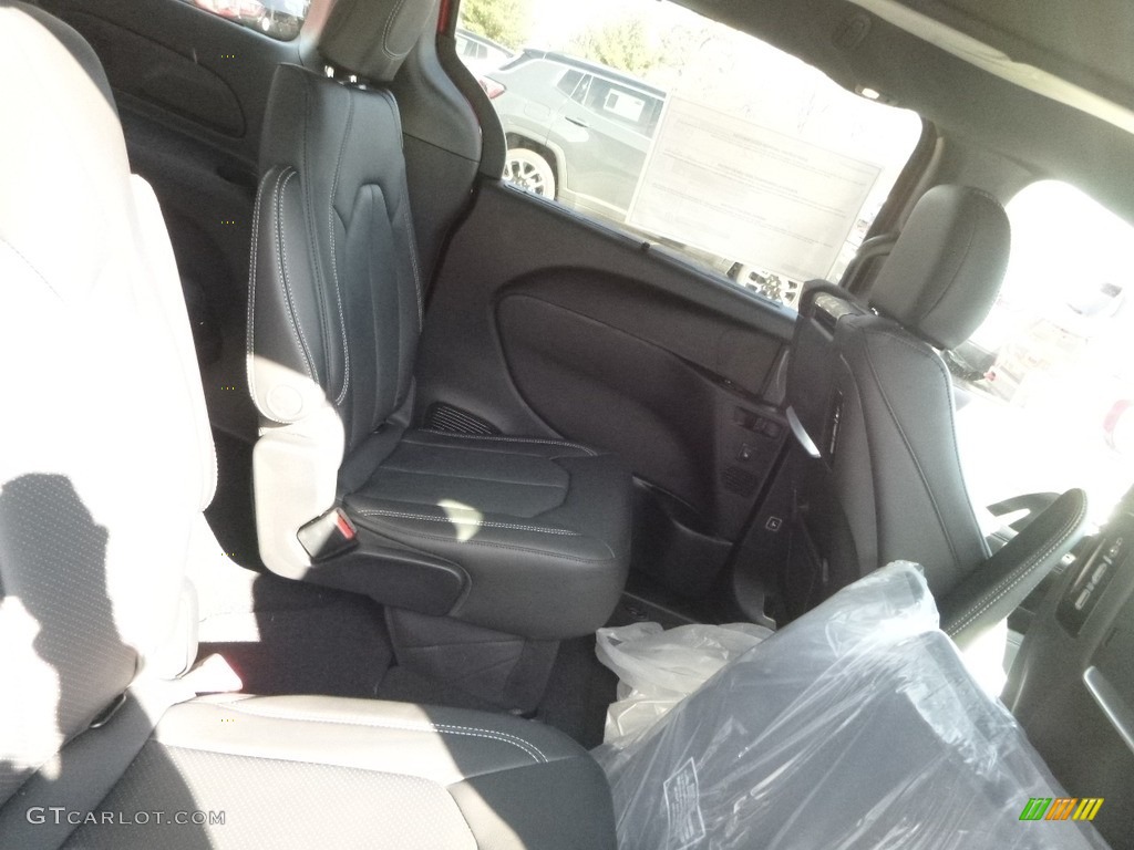 2018 Pacifica Touring L Plus - Copper Pearl / Black/Alloy photo #12