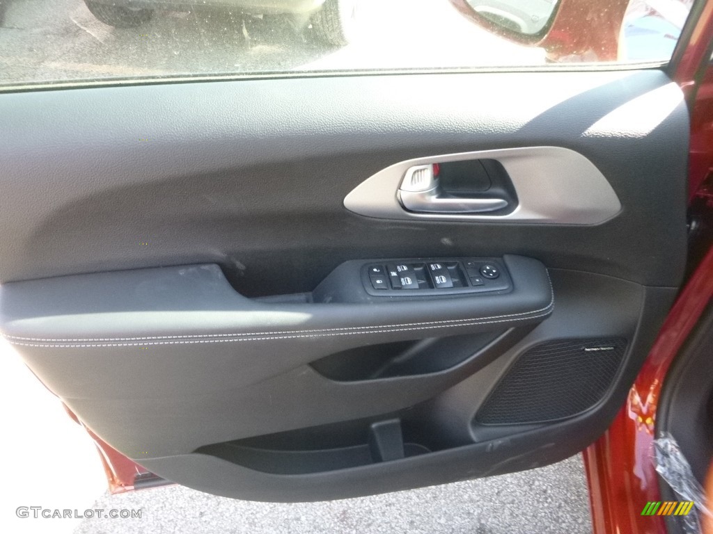 2018 Pacifica Touring L Plus - Copper Pearl / Black/Alloy photo #15