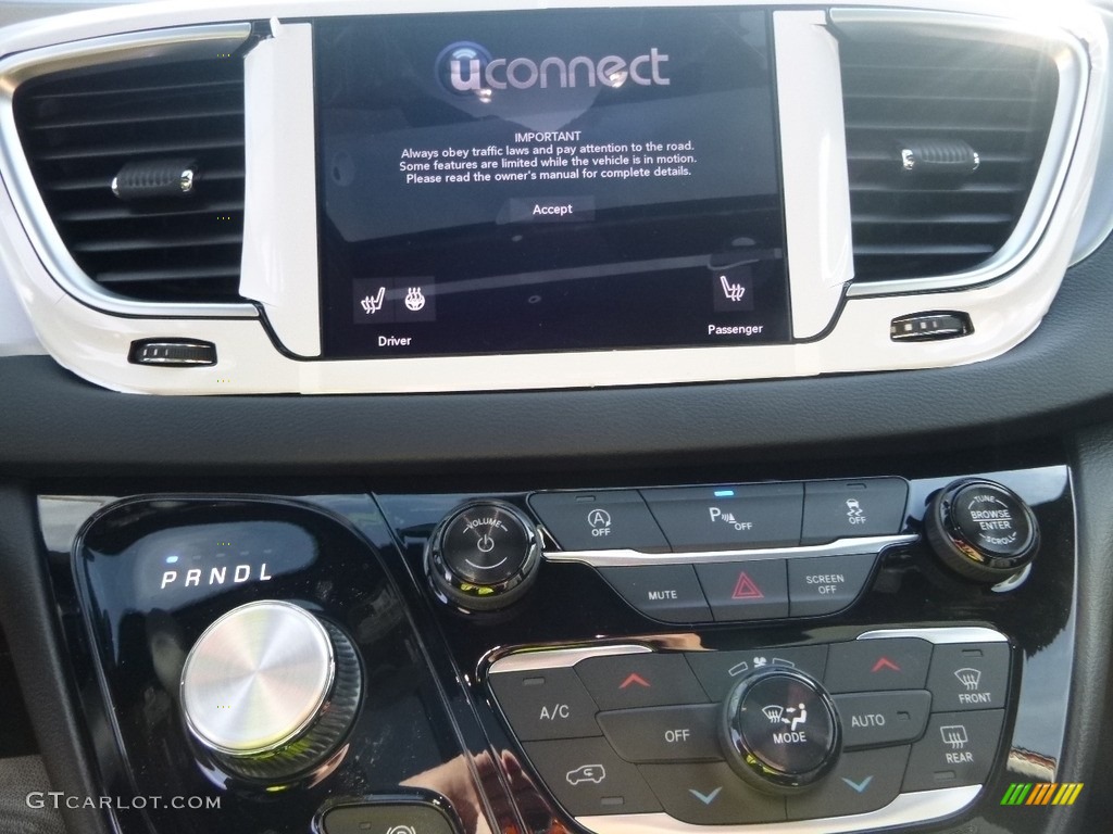 2018 Pacifica Touring L Plus - Copper Pearl / Black/Alloy photo #17