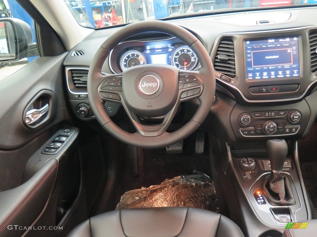 2019 Jeep Cherokee Trailhawk 4x4 Dashboard Photos