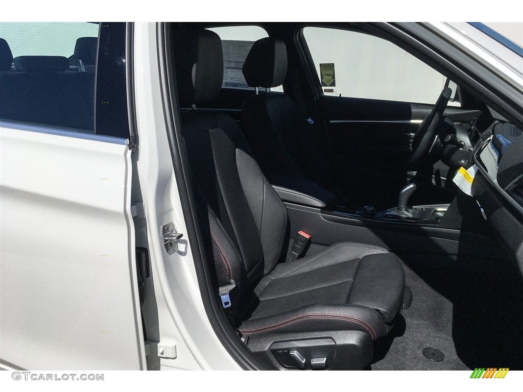 2018 3 Series 330i Sedan - Alpine White / Black photo #2
