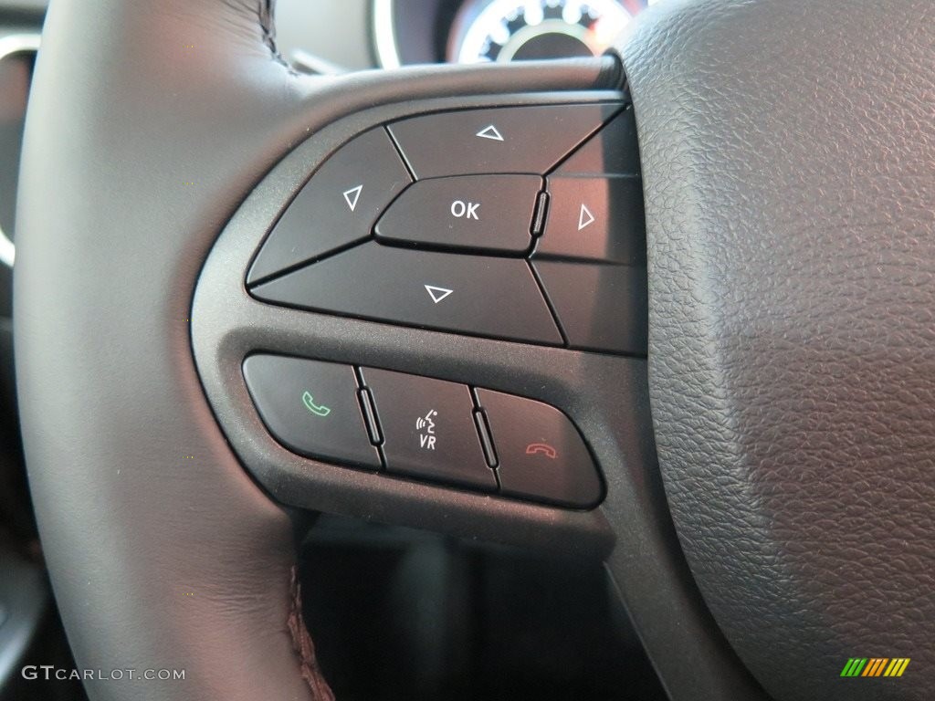 2019 Jeep Cherokee Trailhawk 4x4 Controls Photo #126119447