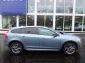  2017 V60 Cross Country T5 AWD Mussel Blue Metallic