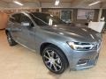 Front 3/4 View of 2018 XC60 T6 AWD Inscription