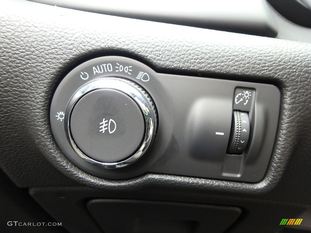 2018 Buick Cascada Premium Controls Photos