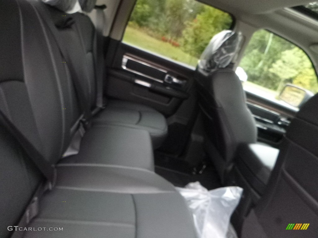 2018 1500 Laramie Crew Cab 4x4 - Brilliant Black Crystal Pearl / Black photo #13