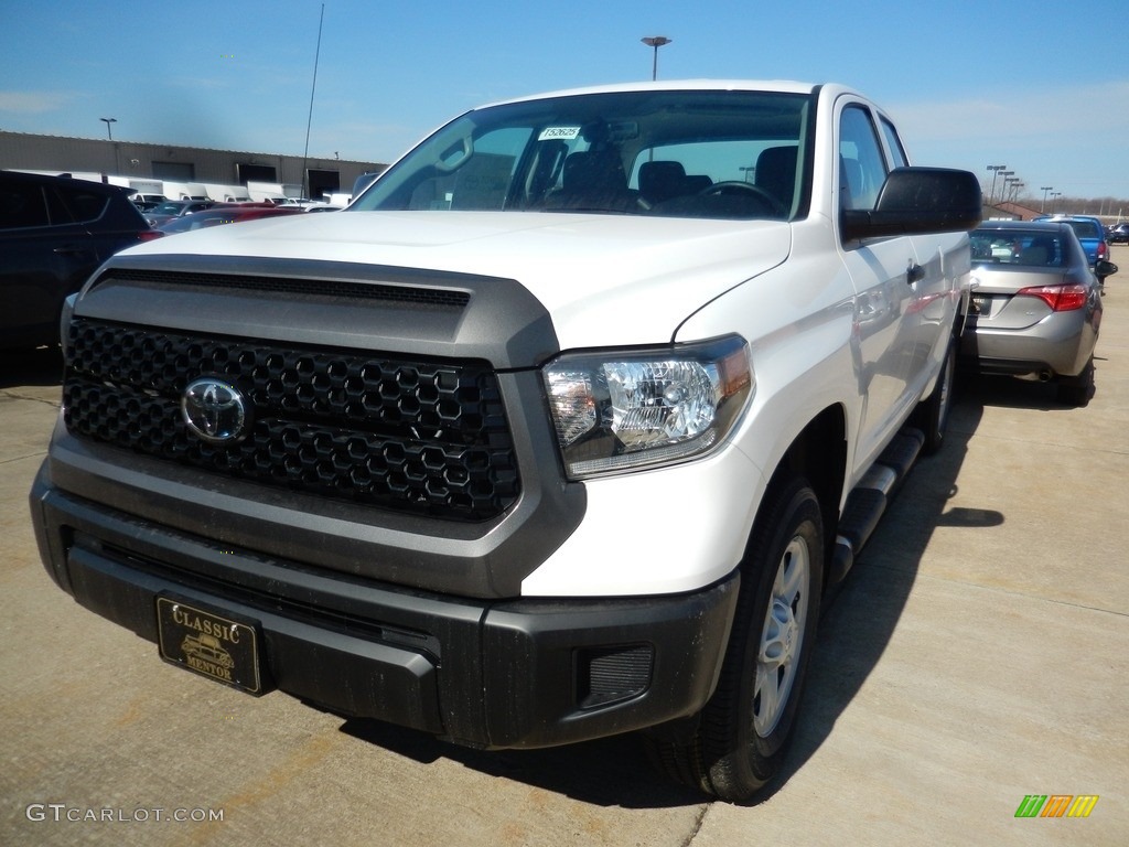 Super White Toyota Tundra