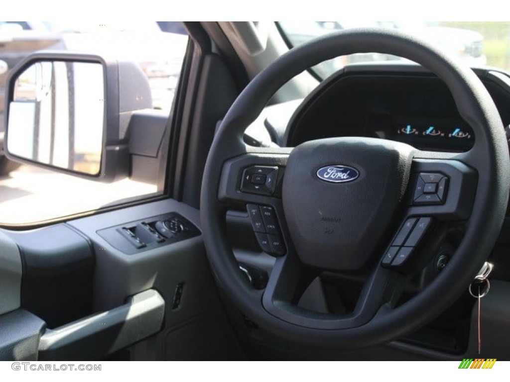 2018 F150 XL SuperCab - Oxford White / Earth Gray photo #23