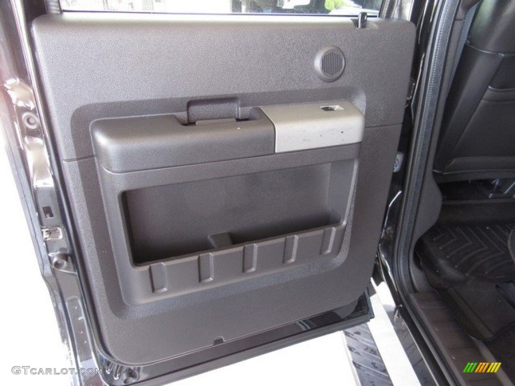 2011 F250 Super Duty Lariat Crew Cab 4x4 - Tuxedo Black Metallic / Black Two Tone Leather photo #23
