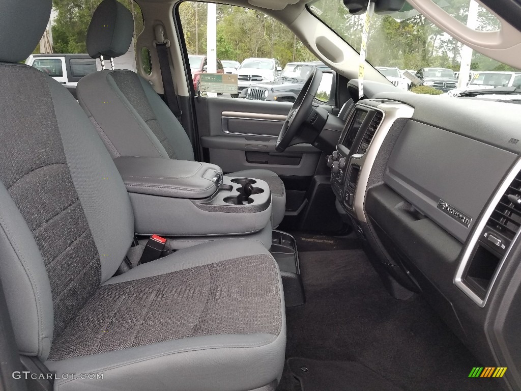 2018 1500 Big Horn Crew Cab 4x4 - Bright White / Black/Diesel Gray photo #12