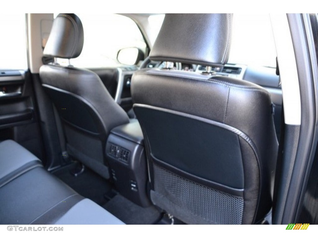 2016 4Runner SR5 Premium 4x4 - Midnight Black Metallic / Black photo #22