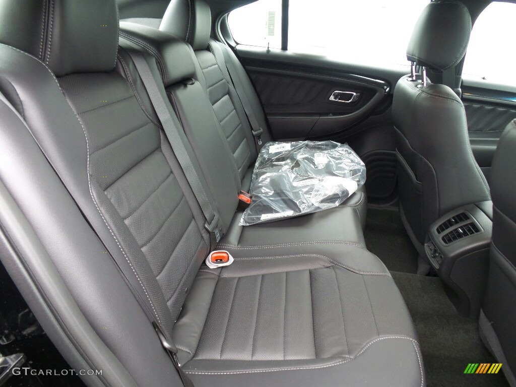 Charcoal Black Interior 2018 Ford Taurus SHO AWD Photo #126147819