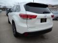 2018 Blizzard White Pearl Toyota Highlander XLE AWD  photo #2