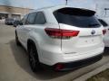 2018 Blizzard White Pearl Toyota Highlander Hybrid XLE AWD  photo #2