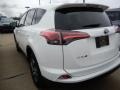 Super White - RAV4 LE Photo No. 2