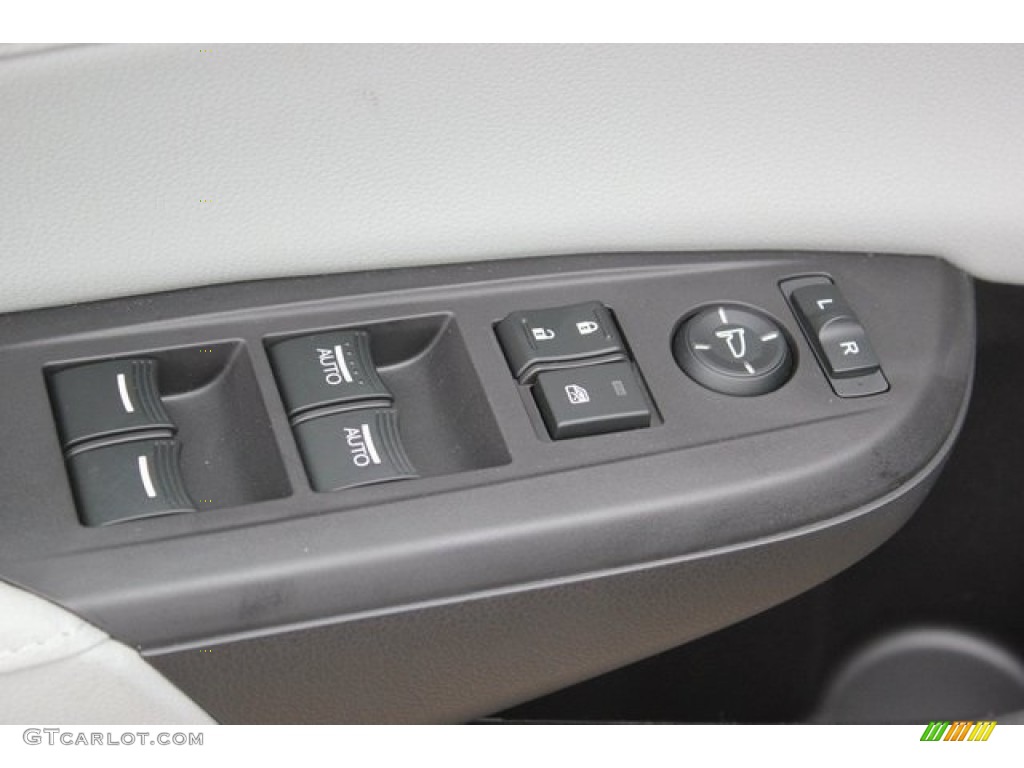 2018 Acura ILX Acurawatch Plus Controls Photo #126151122