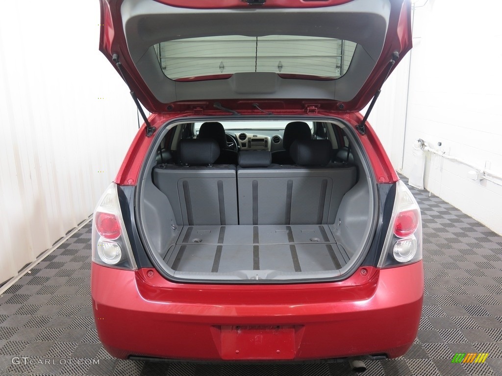 2009 Vibe 2.4 AWD - Red Hot Metallic / Ebony photo #26