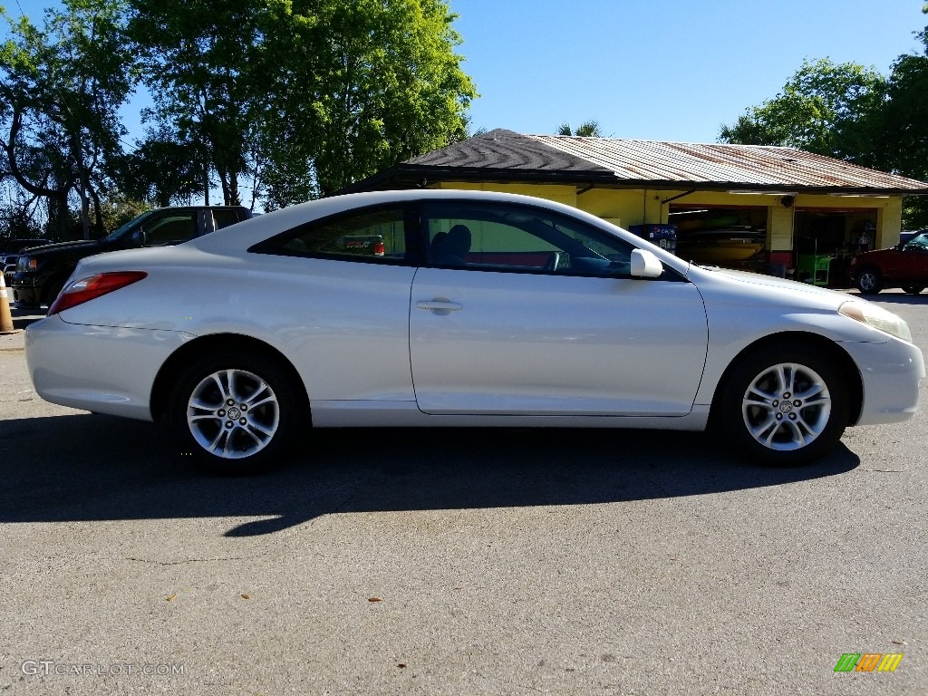 2005 Solara SE V6 Coupe - Arctic Frost Pearl White / Dark Stone photo #2