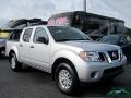 2017 Brilliant Silver Nissan Frontier SV Crew Cab 4x4  photo #7