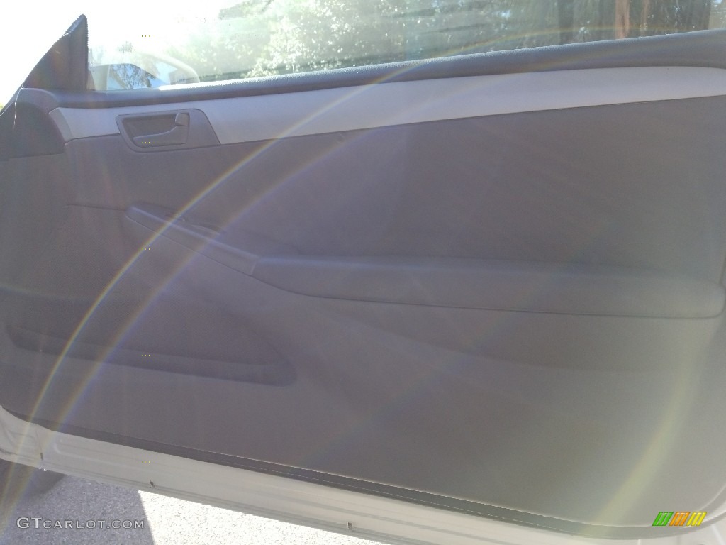 2005 Solara SE V6 Coupe - Arctic Frost Pearl White / Dark Stone photo #15