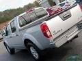 2017 Brilliant Silver Nissan Frontier SV Crew Cab 4x4  photo #33