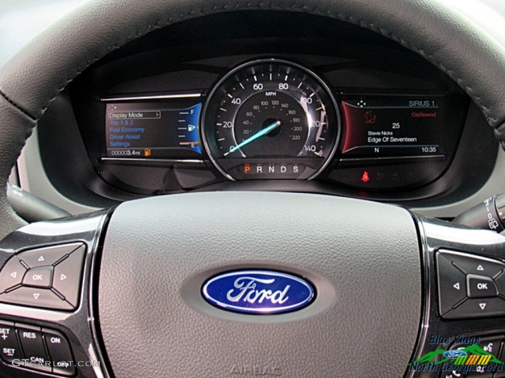 2018 Explorer XLT - Platinum Dune / Medium Stone photo #17