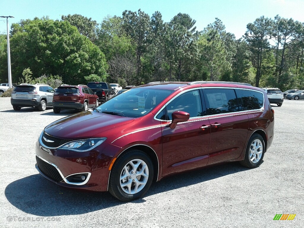 2018 Pacifica Touring L - Velvet Red Pearl / Black/Alloy photo #1