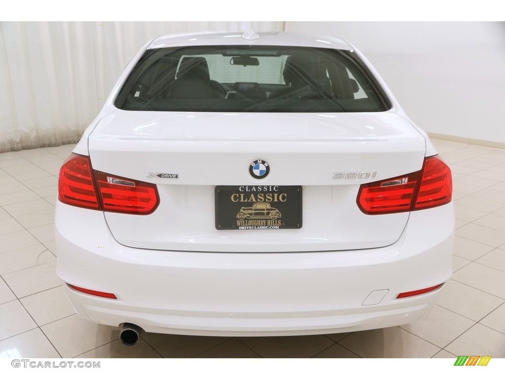 2015 3 Series 320i xDrive Sedan - Alpine White / Black photo #19