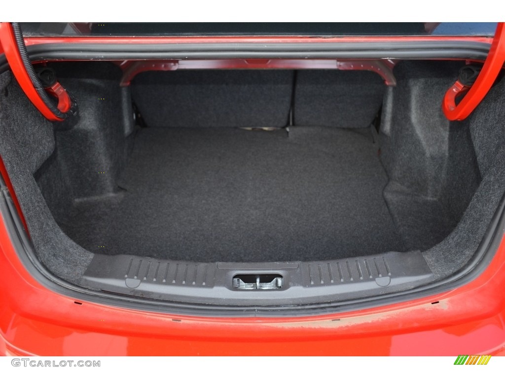 2015 Fiesta SE Sedan - Race Red / Medium Light Stone photo #13
