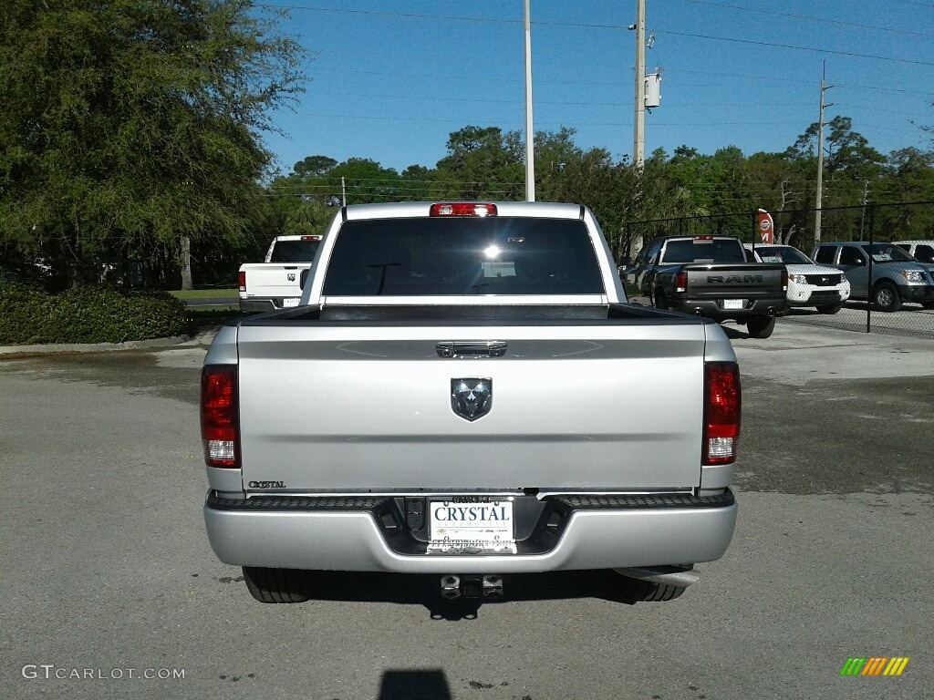 2018 1500 Express Crew Cab - Bright Silver Metallic / Black/Diesel Gray photo #4