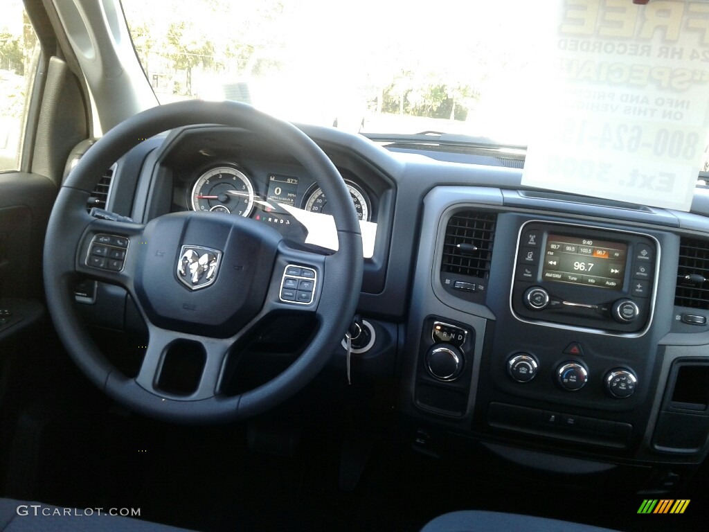 2018 1500 Express Crew Cab - Bright Silver Metallic / Black/Diesel Gray photo #13