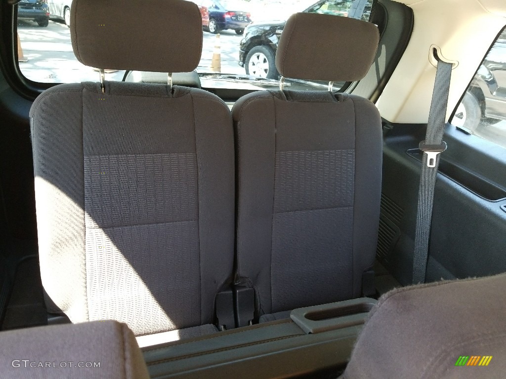 2010 Explorer XLT - Brilliant Silver Metallic / Black photo #23