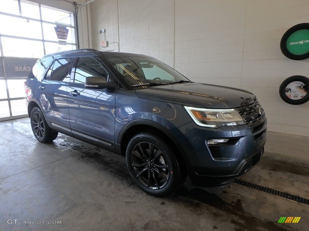 2018 Explorer XLT 4WD - Blue Metallic / Ebony Black photo #1