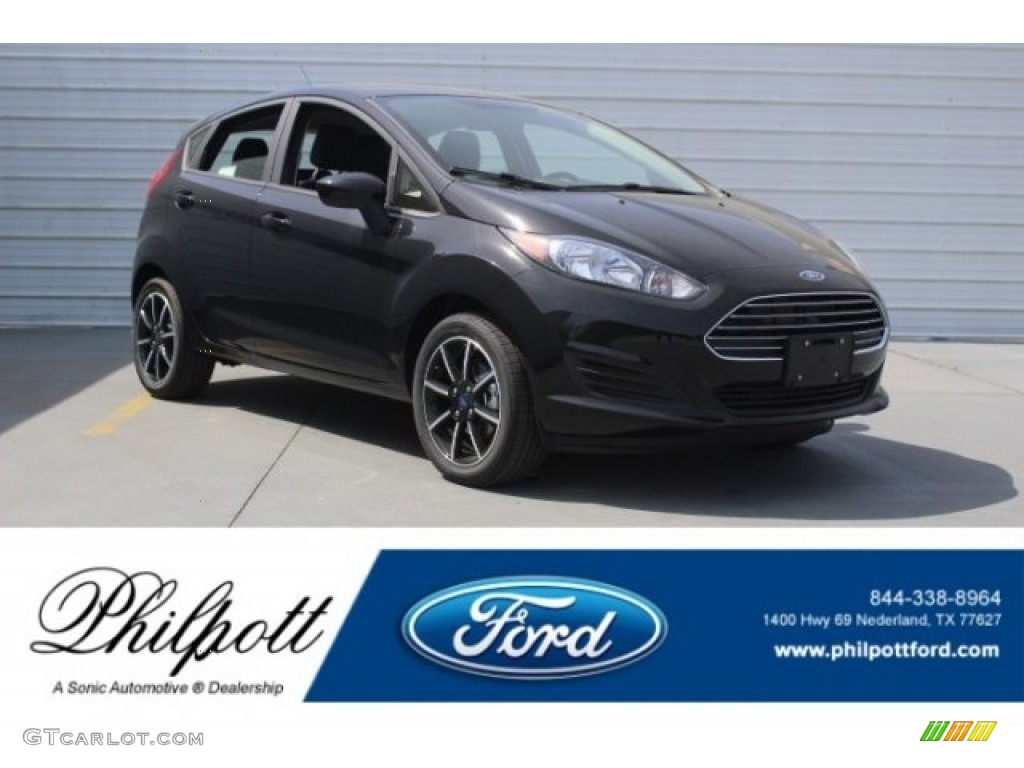 2018 Fiesta SE Hatchback - Shadow Black / Charcoal Black photo #1