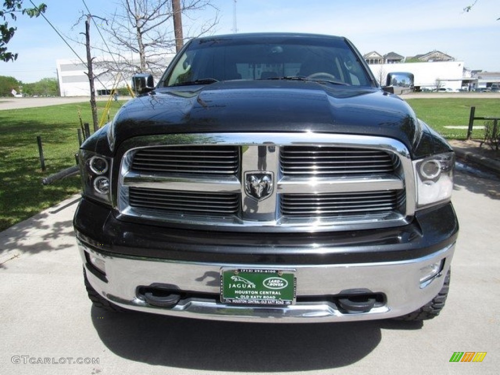 2009 Ram 1500 Laramie Crew Cab 4x4 - Brilliant Black Crystal Pearl / Dark Slate Gray photo #10