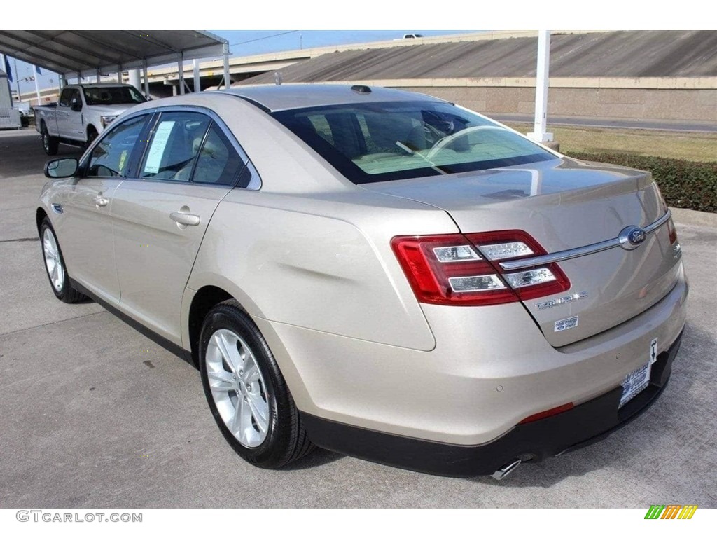 2018 Taurus SEL - White Gold / Dune photo #6