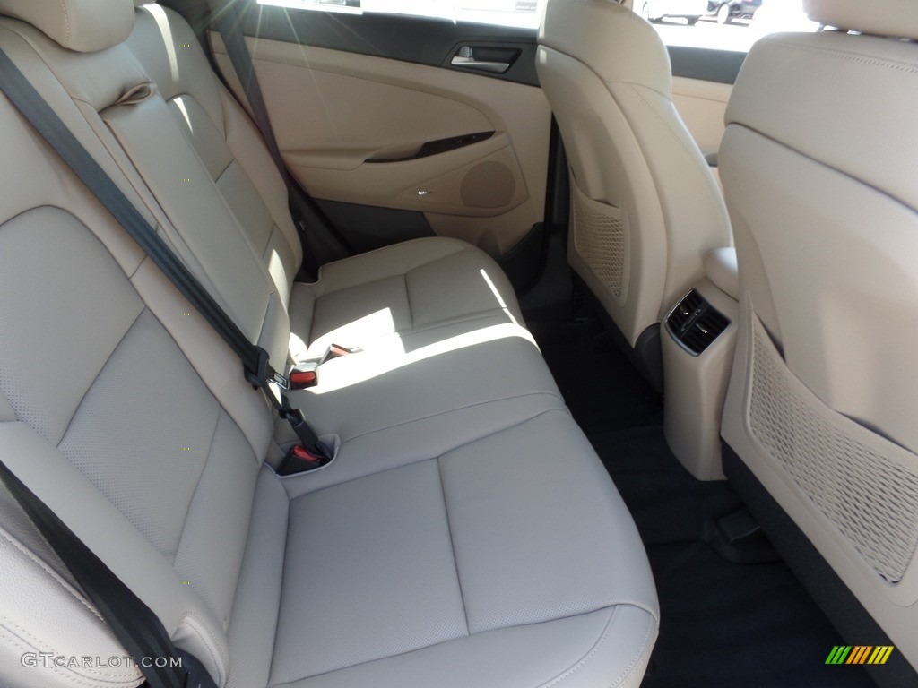 2018 Tucson Limited - Dazzling White / Beige photo #14