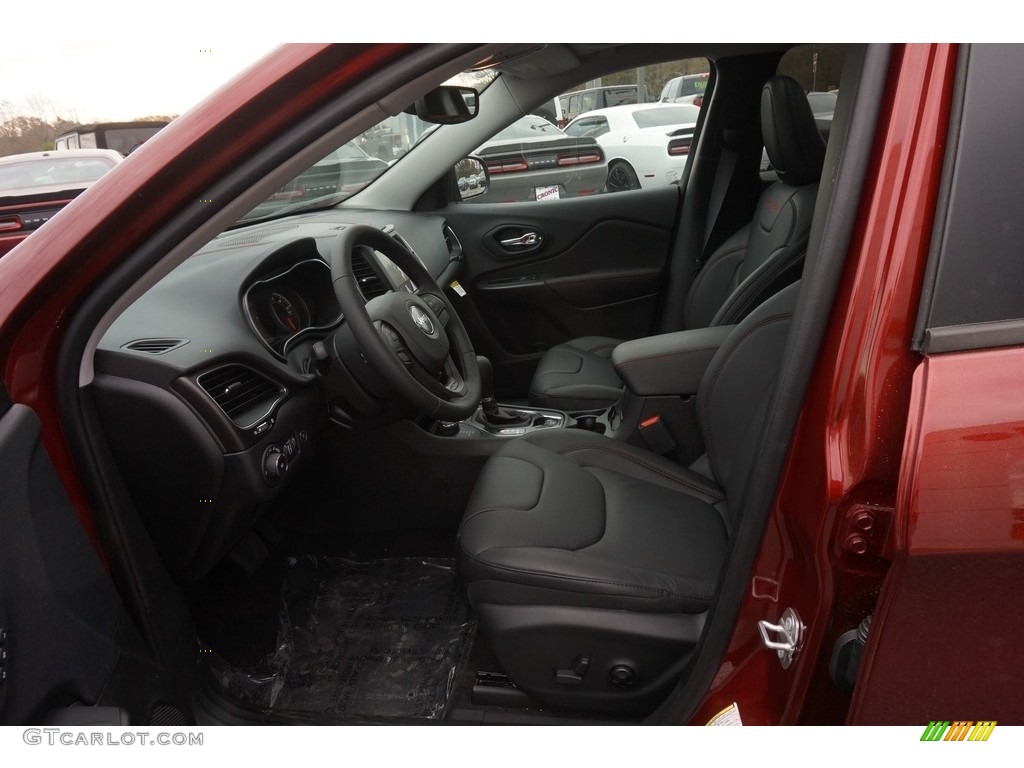 2019 Cherokee Trailhawk Elite 4x4 - Velvet Red Pearl / Black photo #5